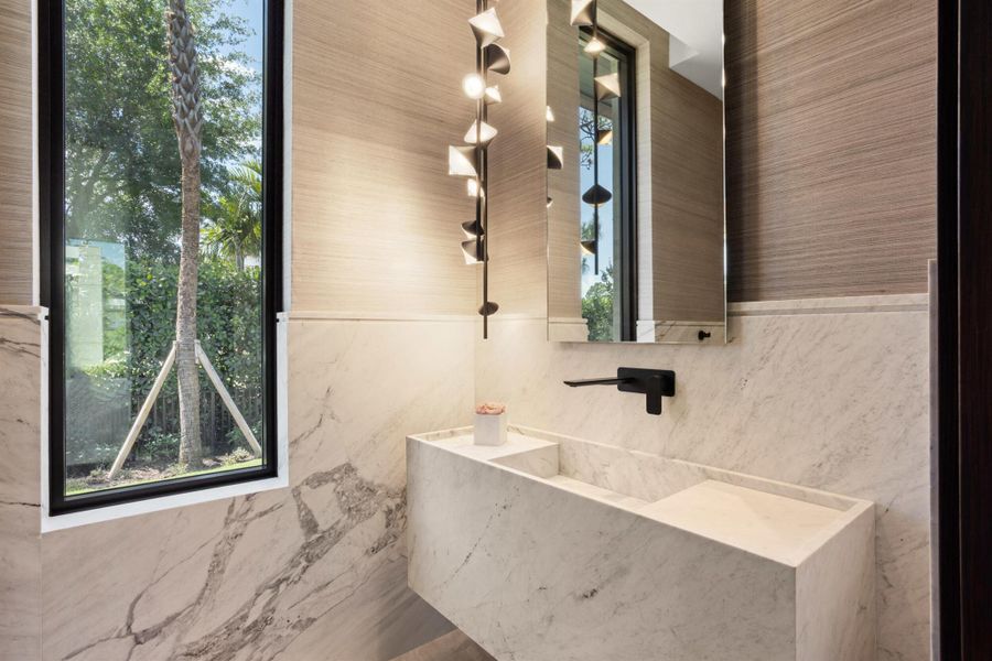 Image 106 of a home in .