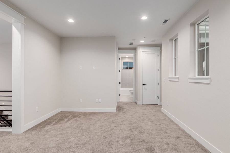 Representative unfurnished interior of a home built from the Luxe by Scott Felder Homes in Westerly, Erie (Image 50).