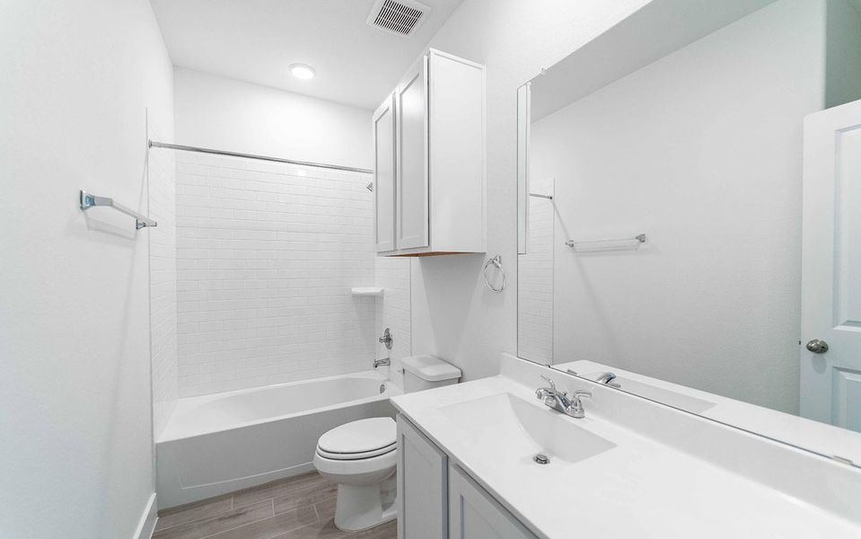 Furnished interior view inside a new home in River Ranch Meadows, Dayton (Image 4). Furnished interior view inside a new home in River Ranch Meadows, Dayton (Image 4).