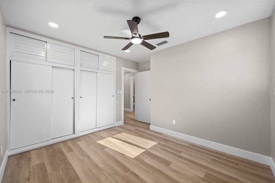 Spacious, unfurnished interior of a new home in , Cutler Bay (Image 25).