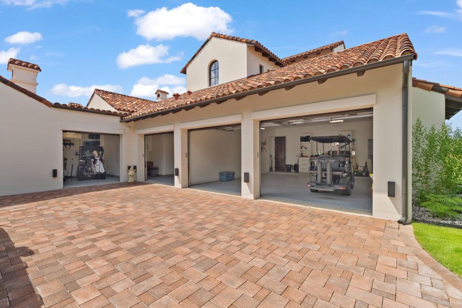 Exterior details and patio area of a home in , Horseshoe Bay (Image 3). Exterior details and patio area of a home in , Horseshoe Bay (Image 3).