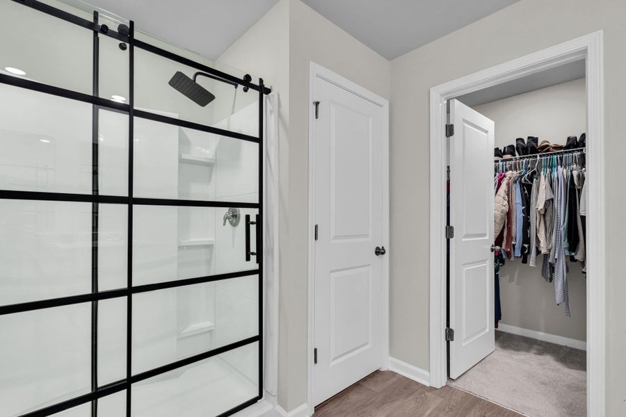 Image 34 of a home in .