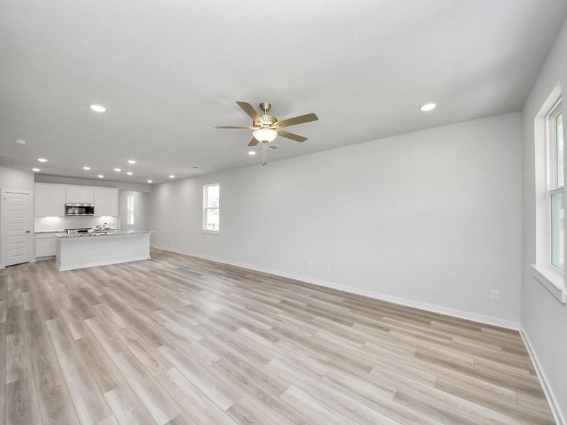 Spacious, unfurnished interior of a new home in Liberty Estates, Cleveland (Image 24).