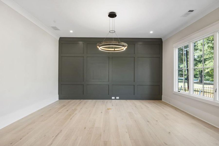 Spacious, unfurnished interior of a new home in , Alpharetta (Image 47).