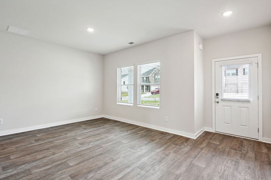 4br New Home in Jackson, GA.  - Slide 7