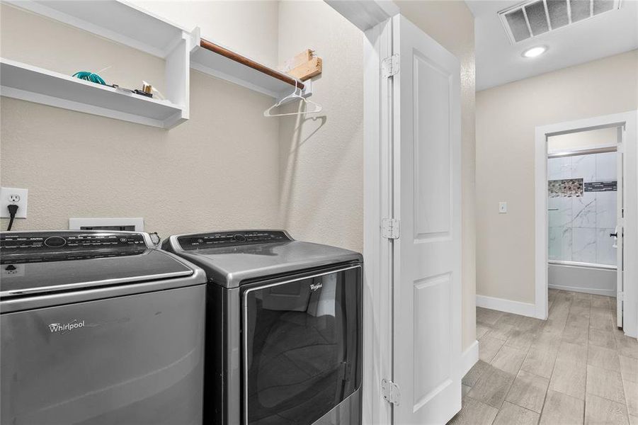 Furnished interior view inside a new home in , Granbury (Image 32). Furnished interior view inside a new home in , Granbury (Image 32).