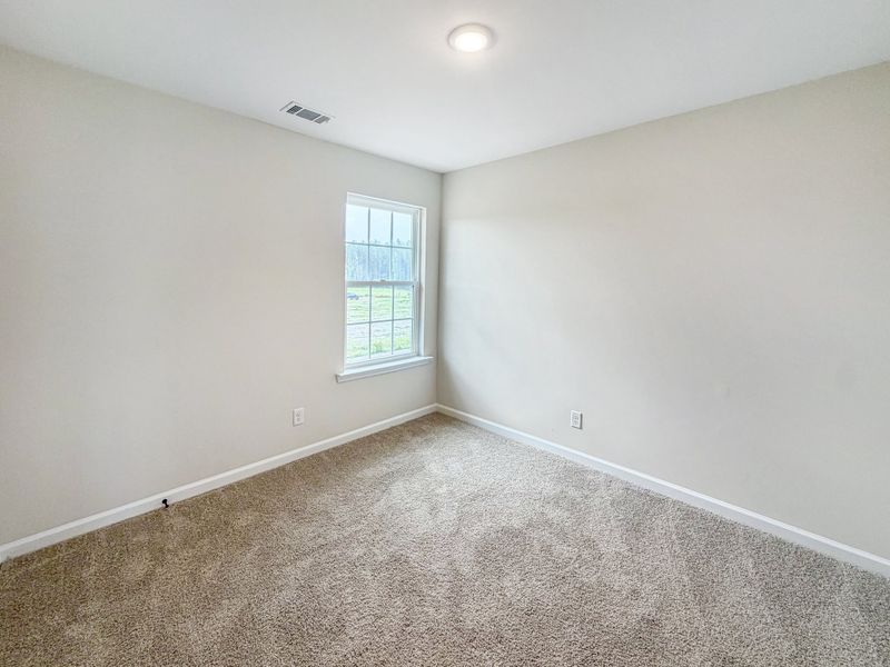 Spacious, unfurnished interior of a new home in Tranquil South, Hinesville (Image 18).