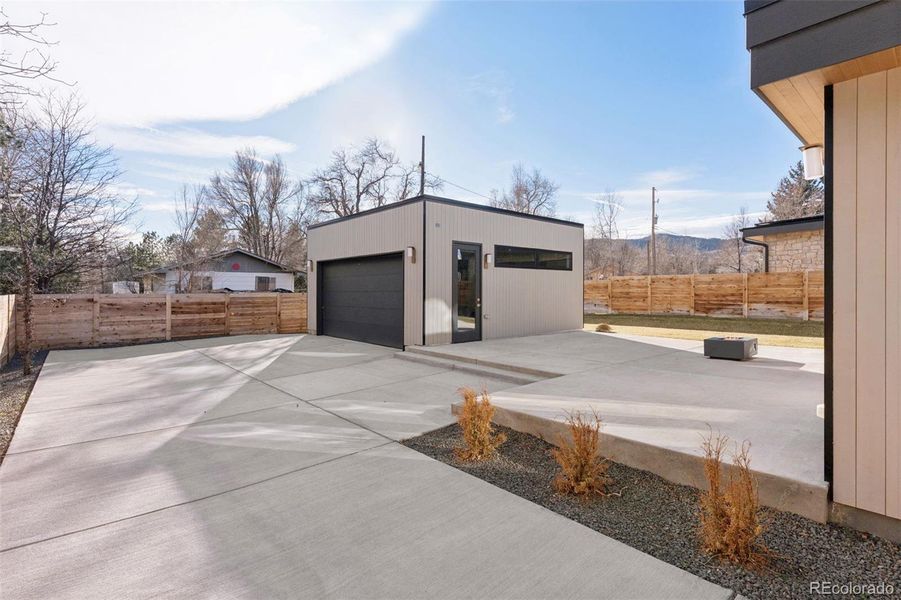 Exterior details and patio area of a home in , Boulder (Image 30).