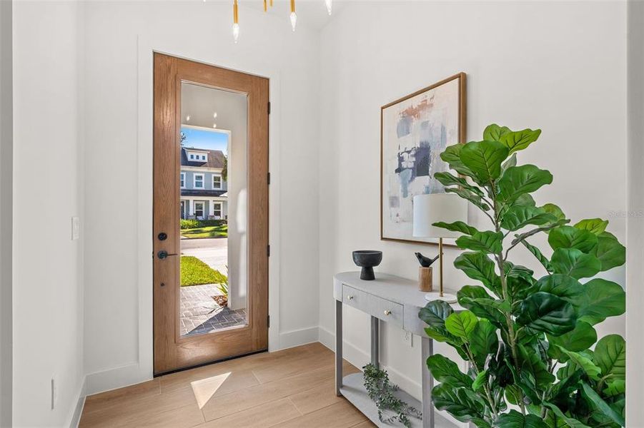 Furnished interior view inside a new home in , Orlando (Image 9).