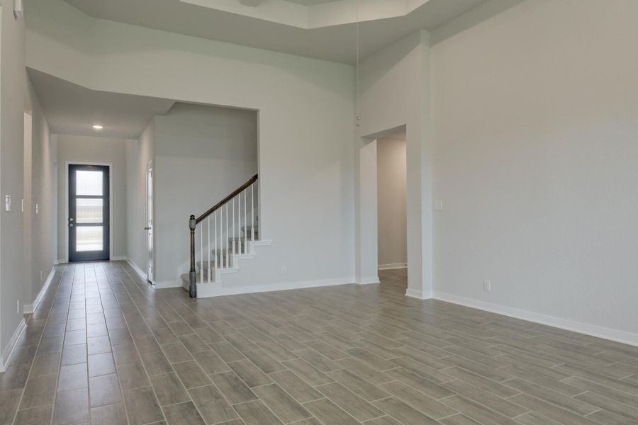 Representative unfurnished interior of a home built from the Guadalupe by Ashton Woods in The Heritage at Saddlebrook Ranch 70's, Schertz (Image 14).