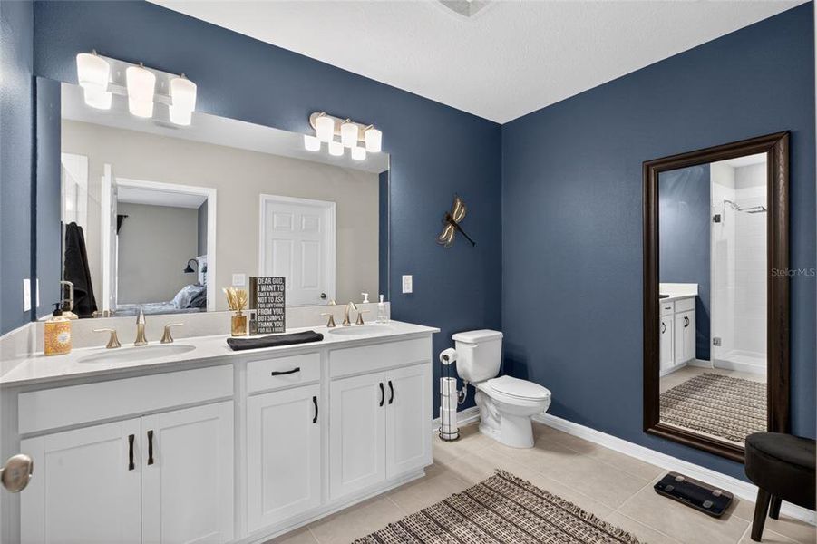 Furnished interior view inside a new home in , Palmetto (Image 15). Furnished interior view inside a new home in , Palmetto (Image 15).