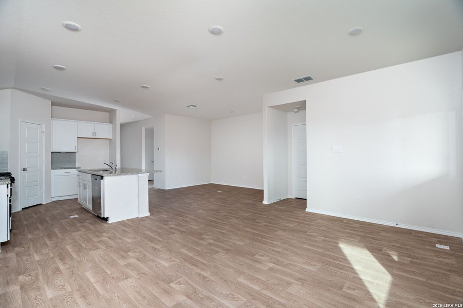 Spacious, unfurnished interior of a new home in , New Braunfels (Image 7). Spacious, unfurnished interior of a new home in , New Braunfels (Image 7).