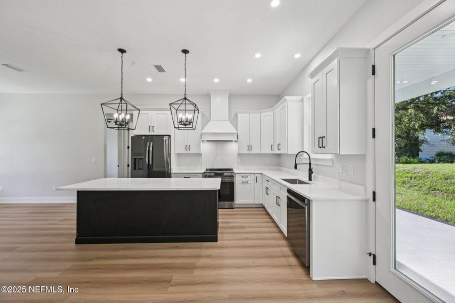 Furnished interior view inside a new home in , Palatka (Image 5).