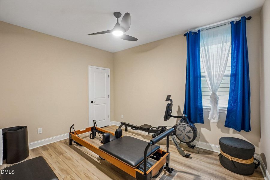 25-web-or-mls-Emmer St-S1205-025