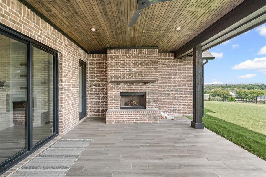 Front exterior of a new home in , Aledo, TX, highlighting curb appeal (Image 23). Front exterior of a new home in , Aledo, TX, highlighting curb appeal (Image 23).