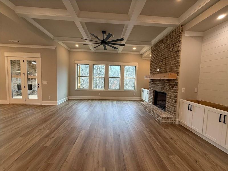 Spacious, unfurnished interior of a new home in , Jefferson (Image 51).