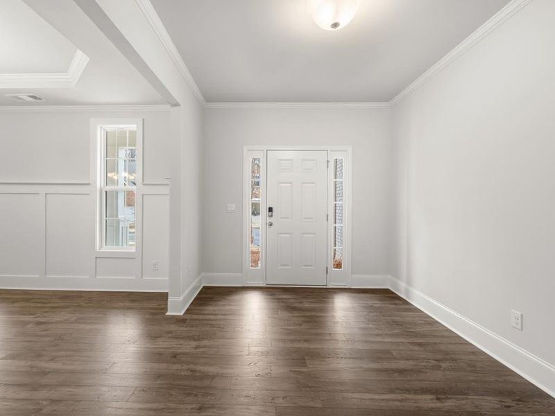 Spacious, unfurnished interior of a new home in Thalley Creek Estates, Cumming (Image 24).