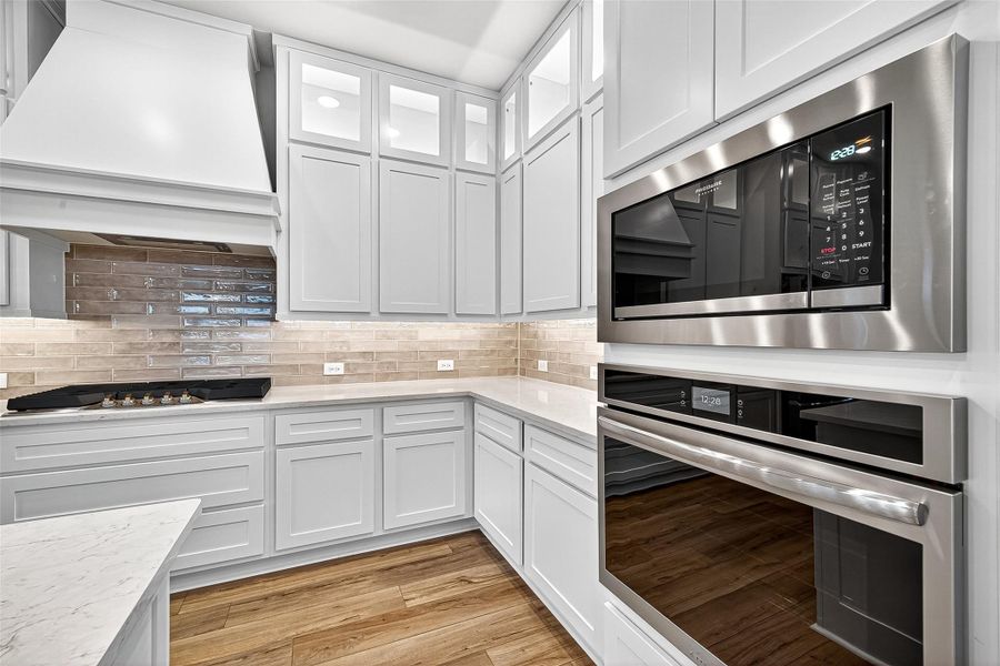 Furnished interior view inside a new home in Harvest Green 45', Richmond (Image 5).