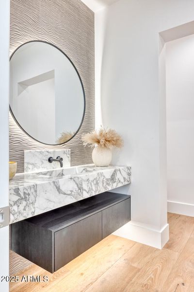 Powder Room Powder Room