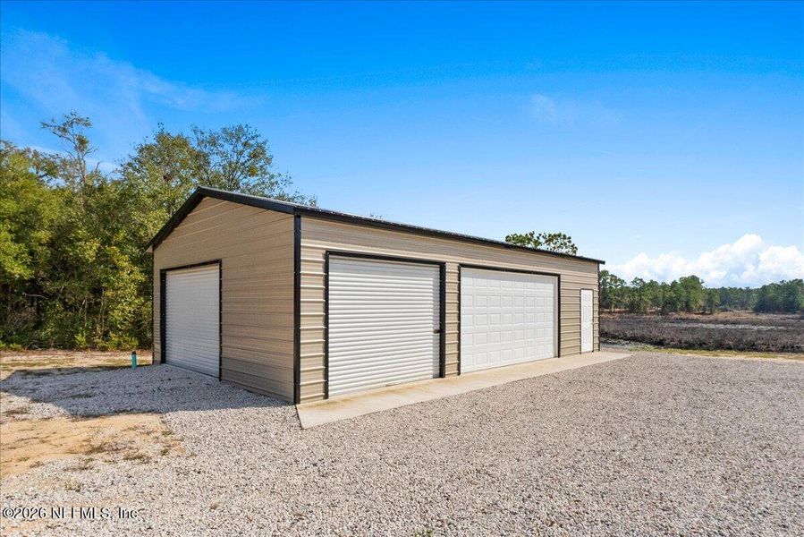 Exterior details and patio area of a home in , Keystone Heights (Image 33). Exterior details and patio area of a home in , Keystone Heights (Image 33).