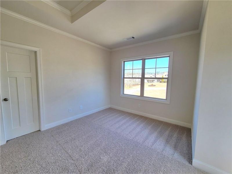 Spacious, unfurnished interior of a new home in , Jefferson (Image 21).