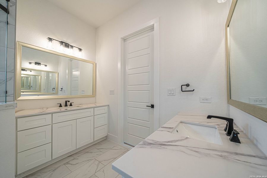 Furnished interior view inside a new home in , Kerrville (Image 14).