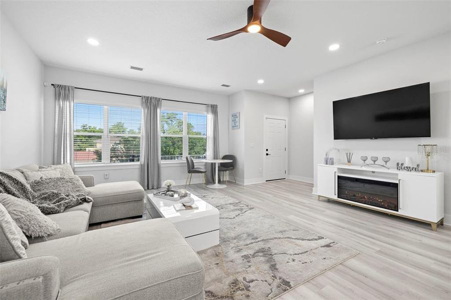 Furnished interior view inside a new home in , Tampa (Image 16).