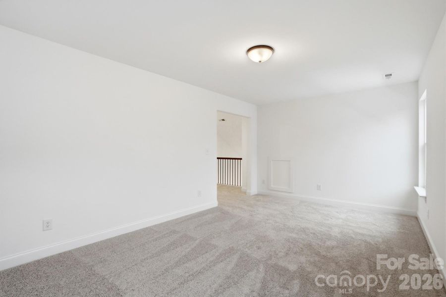 Spacious, unfurnished interior of a new home in Rone Creek, Waxhaw (Image 16). Spacious, unfurnished interior of a new home in Rone Creek, Waxhaw (Image 16).