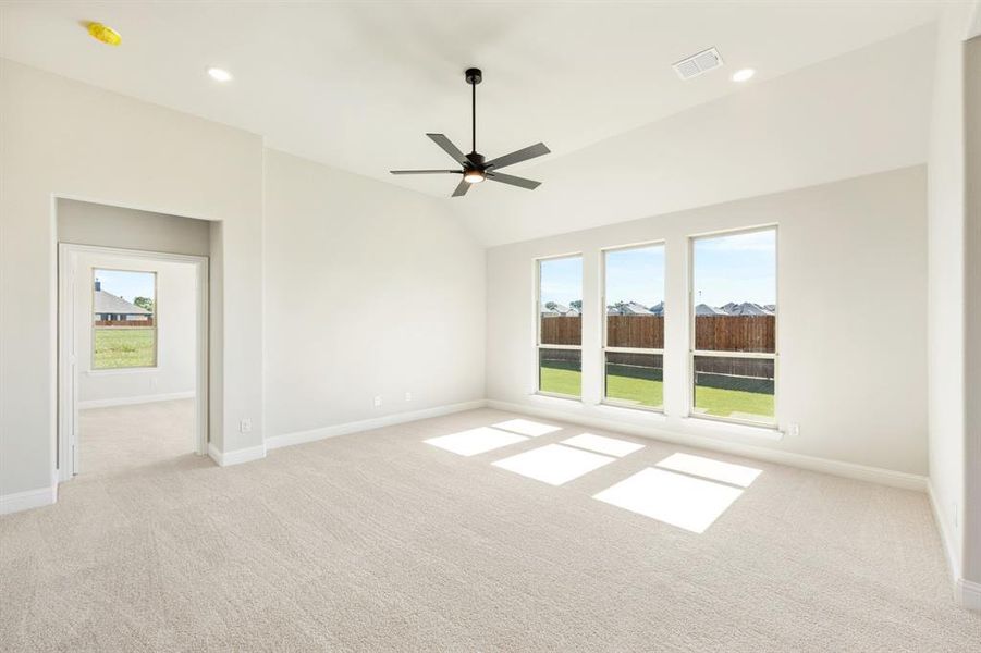 Spacious, unfurnished interior of a new home in Sunset Ridge, Alvarado (Image 16). Spacious, unfurnished interior of a new home in Sunset Ridge, Alvarado (Image 16).
