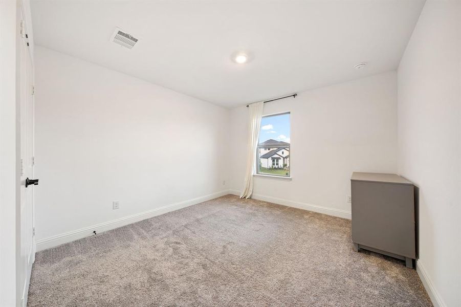Spacious, unfurnished interior of a new home in , McKinney (Image 20). Spacious, unfurnished interior of a new home in , McKinney (Image 20).