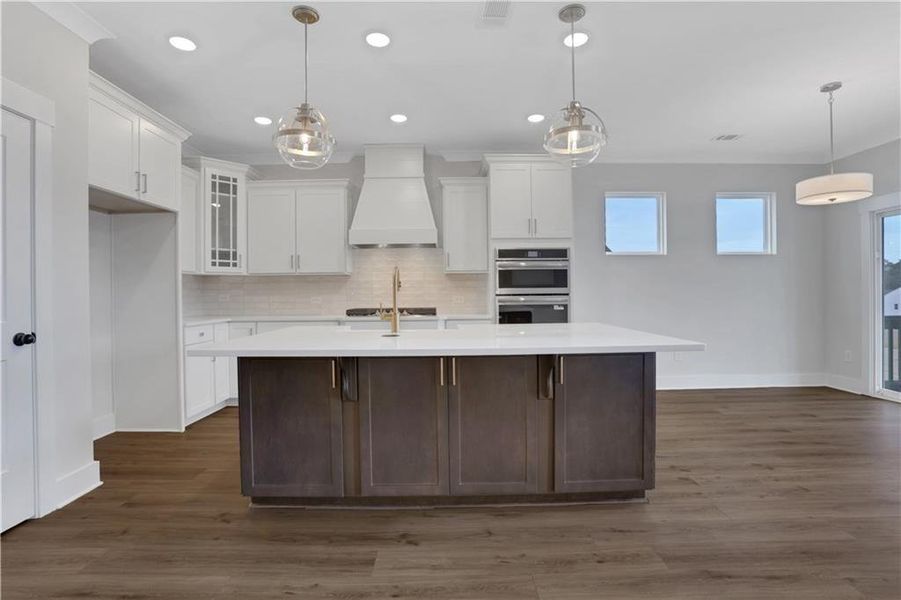 Furnished interior view inside a new home in Twin Lakes, Hoschton (Image 5).