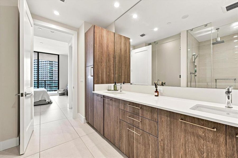 Furnished interior view inside a new home in , St. Petersburg (Image 55).