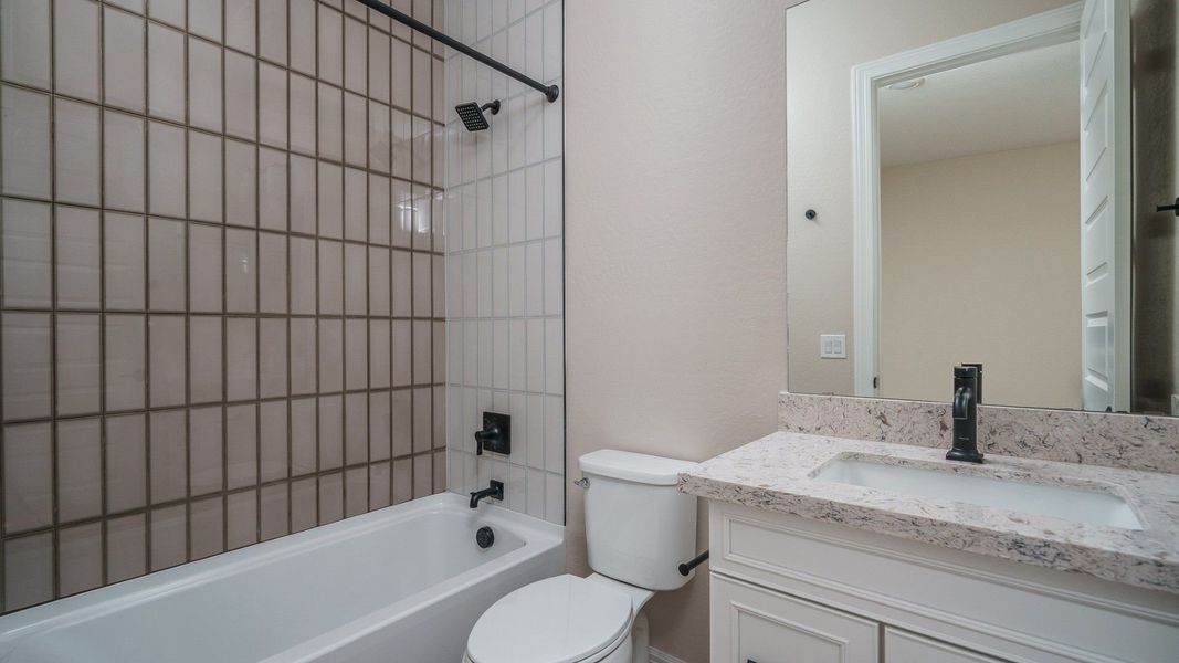 Image 21 representing the Sawgrass II by William Ryan Homes in Fairways in Victory at Verrado, Buckeye, AZ.