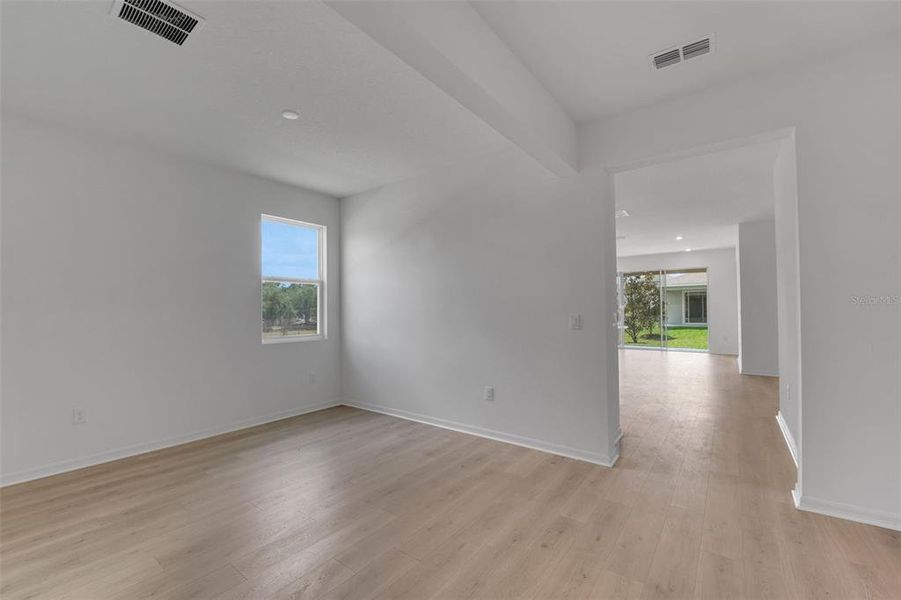 Spacious, unfurnished interior of a new home in Tuscan Hills, Dade City (Image 41).