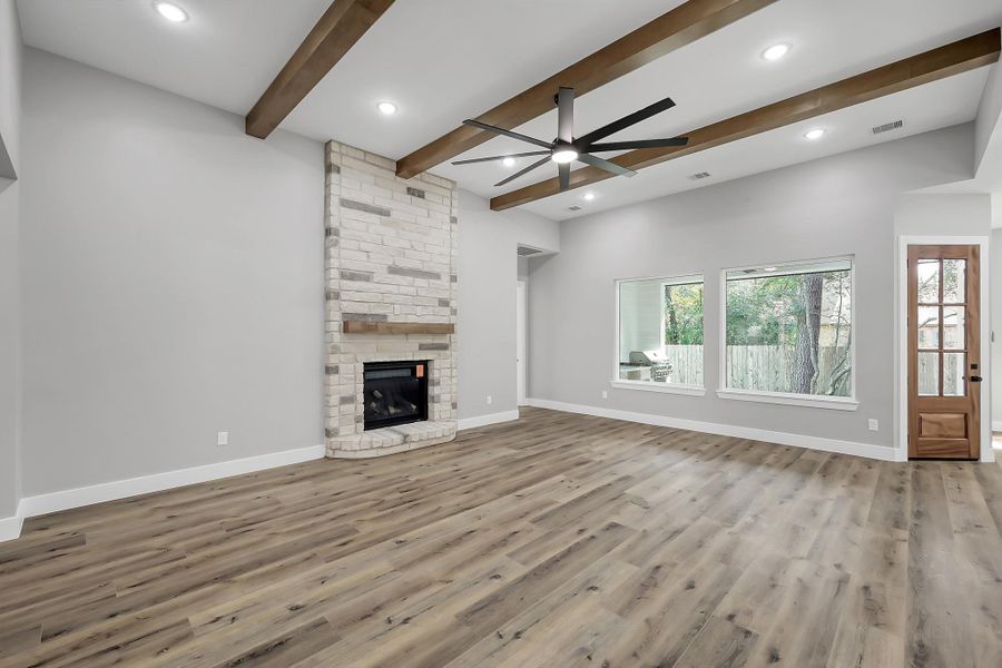 Spacious, unfurnished interior of a new home in , Montgomery (Image 34).