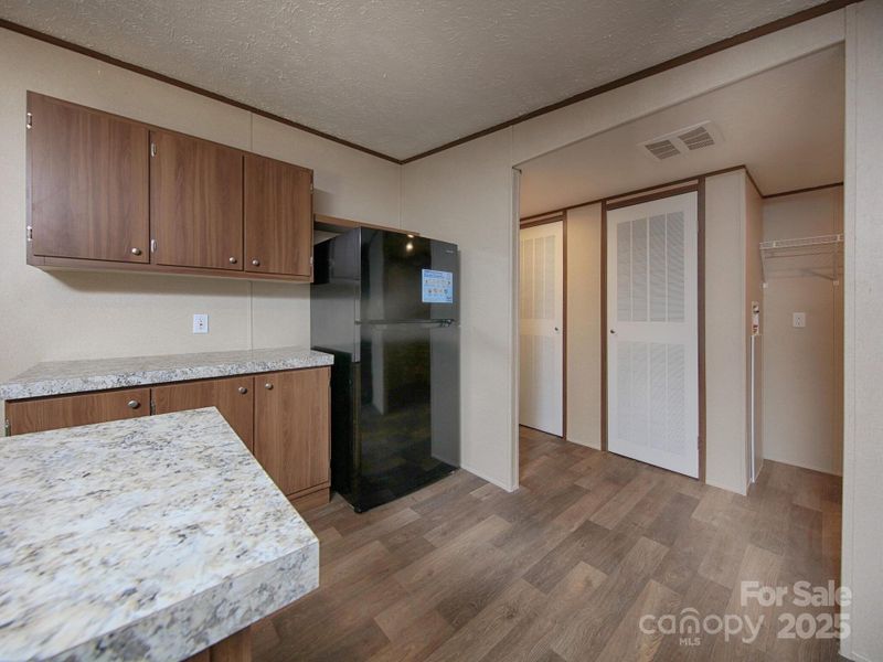 Furnished interior view inside a new home in , Catawba (Image 8).