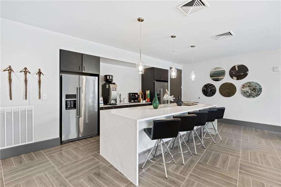 Furnished interior view inside a new home in J5, Atlanta (Image 5).
