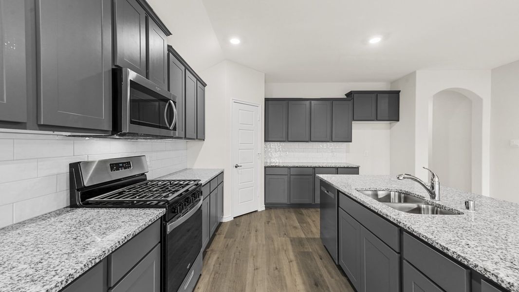 Furnished interior view inside a new home in Elevon, Lavon (Image 8).