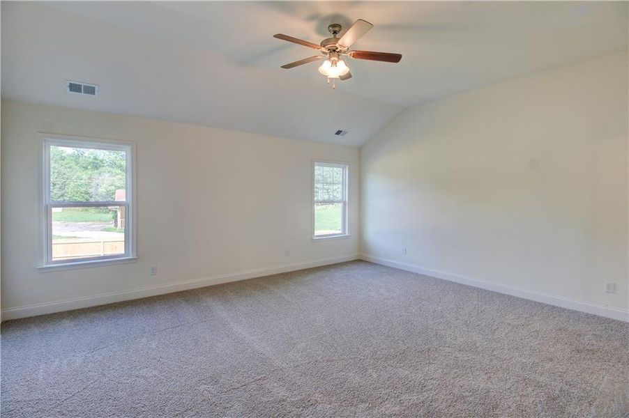 Spacious, unfurnished interior of a new home in , Covington (Image 29).