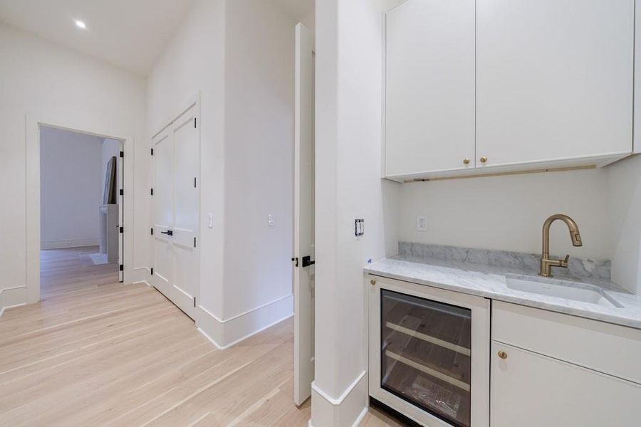 Furnished interior view inside a new home in , Atlanta (Image 53). Furnished interior view inside a new home in , Atlanta (Image 53).