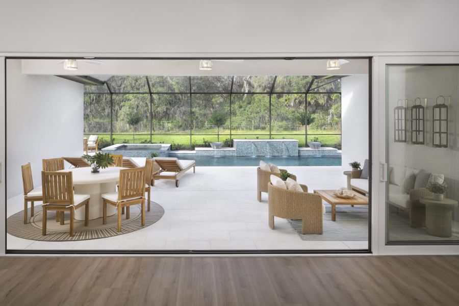 Representative exterior details of a home built from the Cedar Key II by Homes by WestBay in Oakfield, Parrish (Image 3).