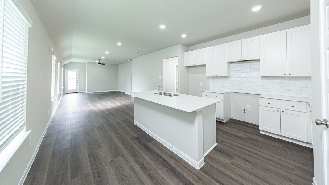 Kitchen to Dining Area and Family Room Kitchen to Dining Area and Family Room