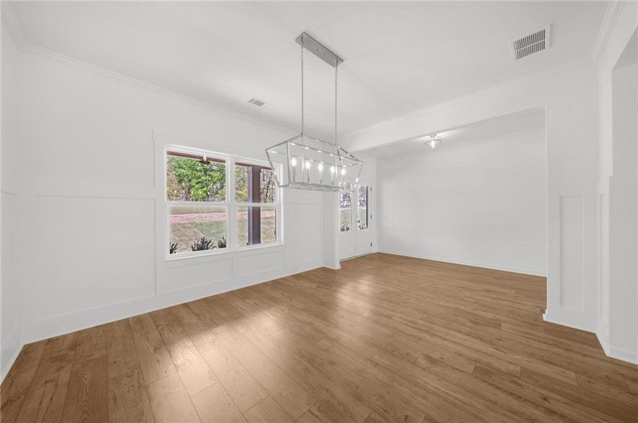 Spacious, unfurnished interior of a new home in , Gainesville (Image 21).