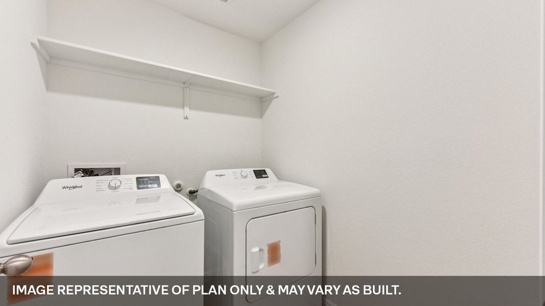 Representative interior finishes for a home built from the The Glendale by D.R. Horton in Southgrove, Kyle (Image 16).