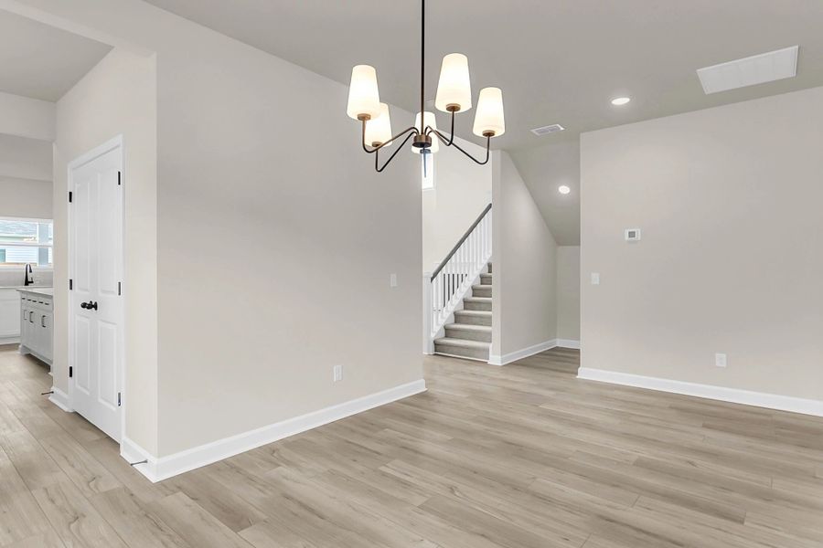 Spacious, unfurnished interior of a new home in Watson Hill, Summerville (Image 19).