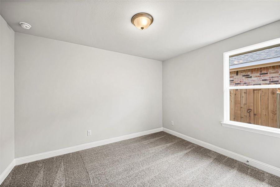 Spacious, unfurnished interior of a new home in , Dickinson (Image 11).