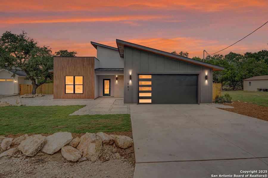 Image 18 of a home in . Image 18 of a home in .