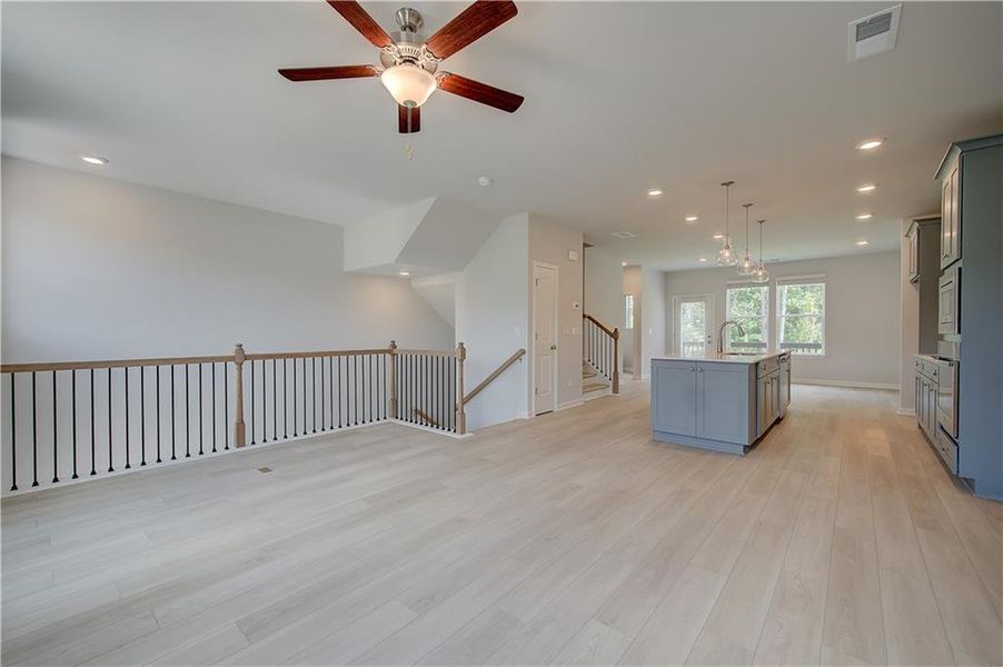 Spacious, unfurnished interior of a new home in Daybreak, Newnan (Image 13).