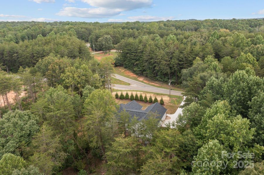 Image 33 of a home in .