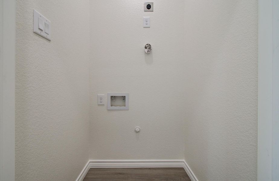 Picture is not of the actual home. It is a representative of a home of the same floor plan. Picture is not of the actual home. It is a representative of a home of the same floor plan.